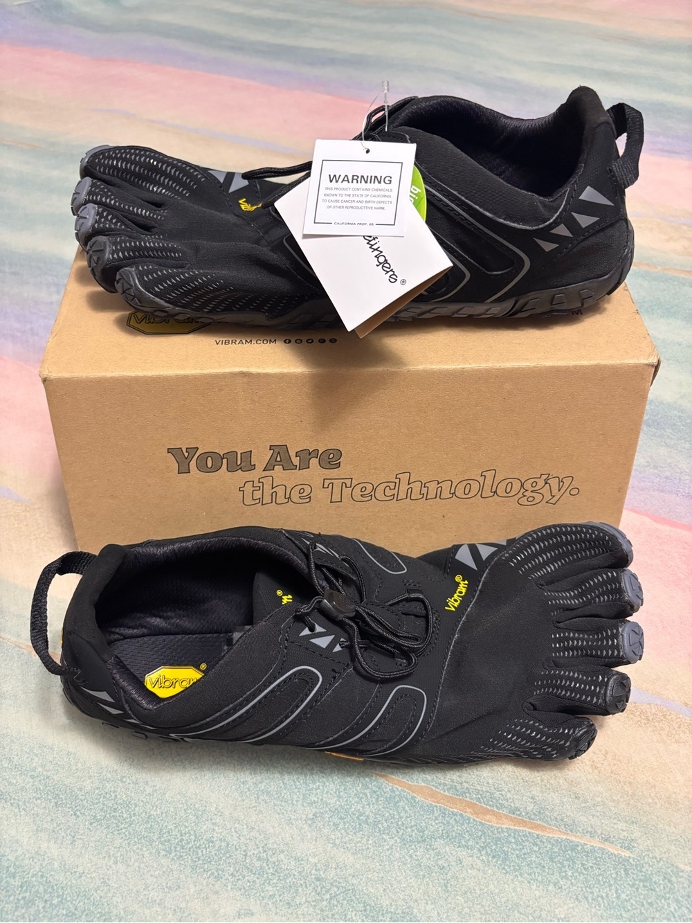Vibram Five fingers V-Trail shoes black grey new in box